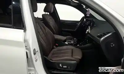 BMW X3 2023 2.0 Автомат в Москве № 188922, миниатюра 11