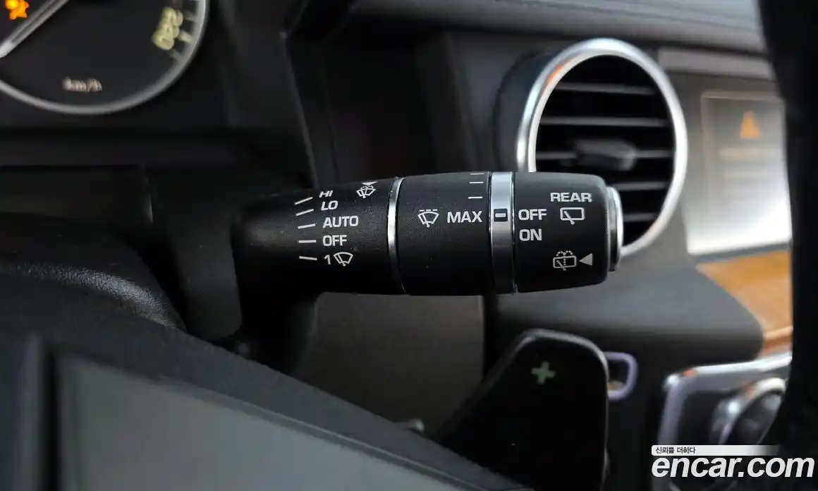 Land Rover Discovery 2015 3.0 Автомат в Москве № 189519, фото 18