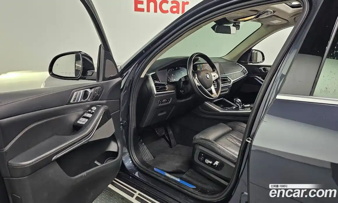 BMW X7 2020 3.0 Автомат в Москве № 192682, фото 3