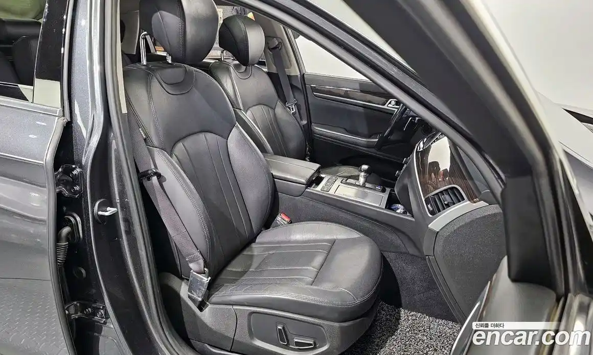 Genesis G80 2018 3.3 Автомат в Москве № 19543, фото 14