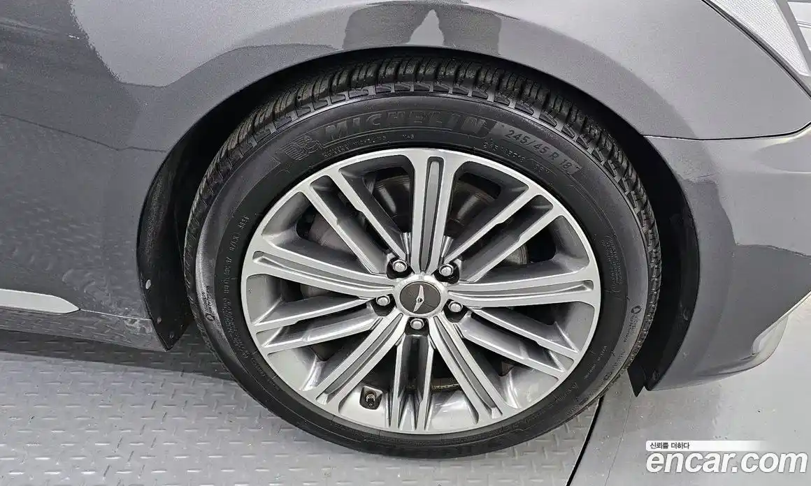 Genesis G80 2018 3.3 Автомат в Москве № 19543, фото 10