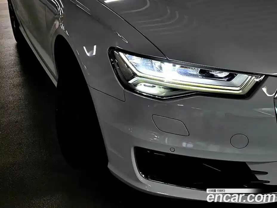 Audi A6 2016 2.0 Автомат в Москве № 196597, фото 12