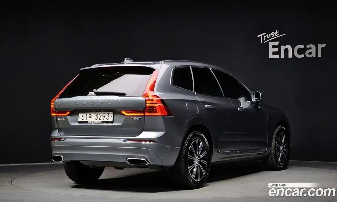Volvo XC60 2018 2.0 Автомат в Москве № 197030, фото 2
