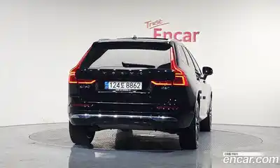 Volvo XC60 2022 2.0 Автомат в Москве № 197054, миниатюра 2