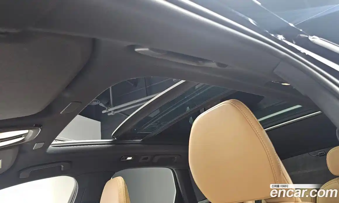 Volvo XC60 2022 2.0 Автомат в Москве № 197054, фото 3