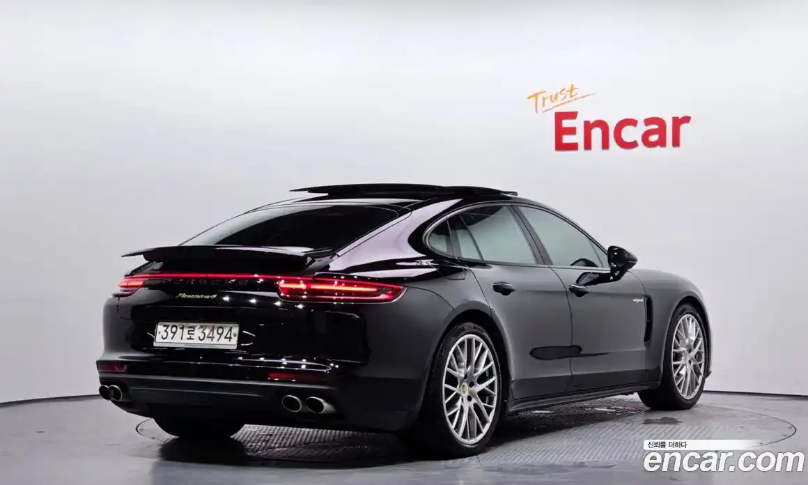 Porsche Panamera 2018 2.9 Автомат в Москве № 197541, фото 17