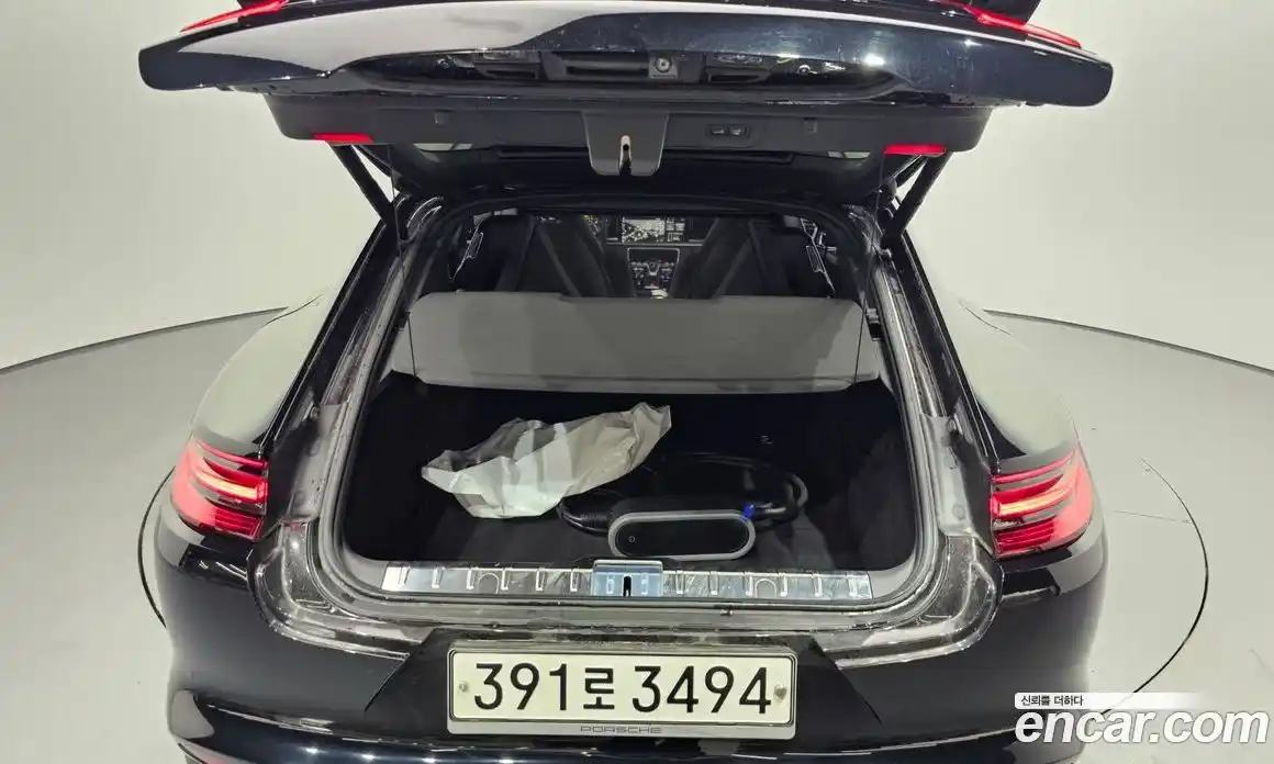 Porsche Panamera 2018 2.9 Автомат в Москве № 197541, фото 9