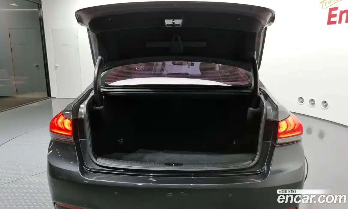 Genesis G80 2018 3.3 Автомат в Москве № 19961, фото 20