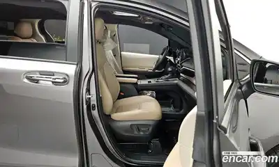 Toyota Sienna 2023 2.5 Автомат в Москве № 199624, миниатюра 11