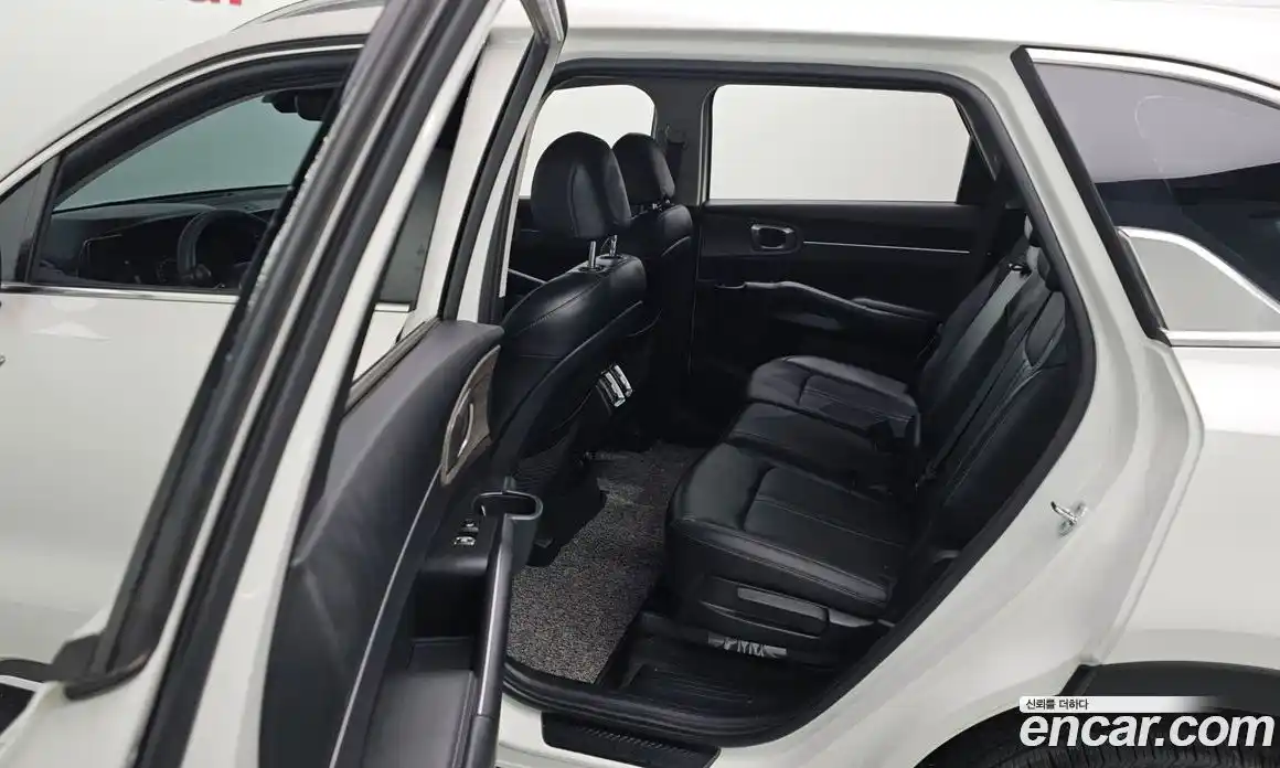 Kia Sorento 2021 2.2 Автомат в Москве № 20466, фото 3