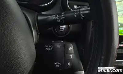 Renault QM6 2022 2.0 Автомат в Москве № 206960, миниатюра 5