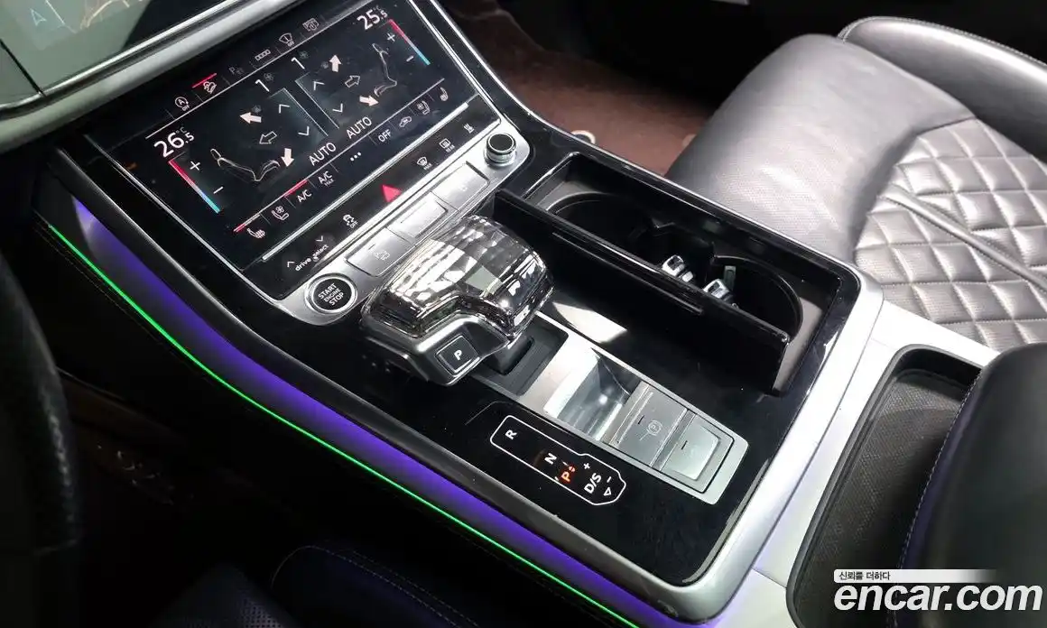 Audi Q8 2021 3.0 Автомат в Москве № 212687, фото 20