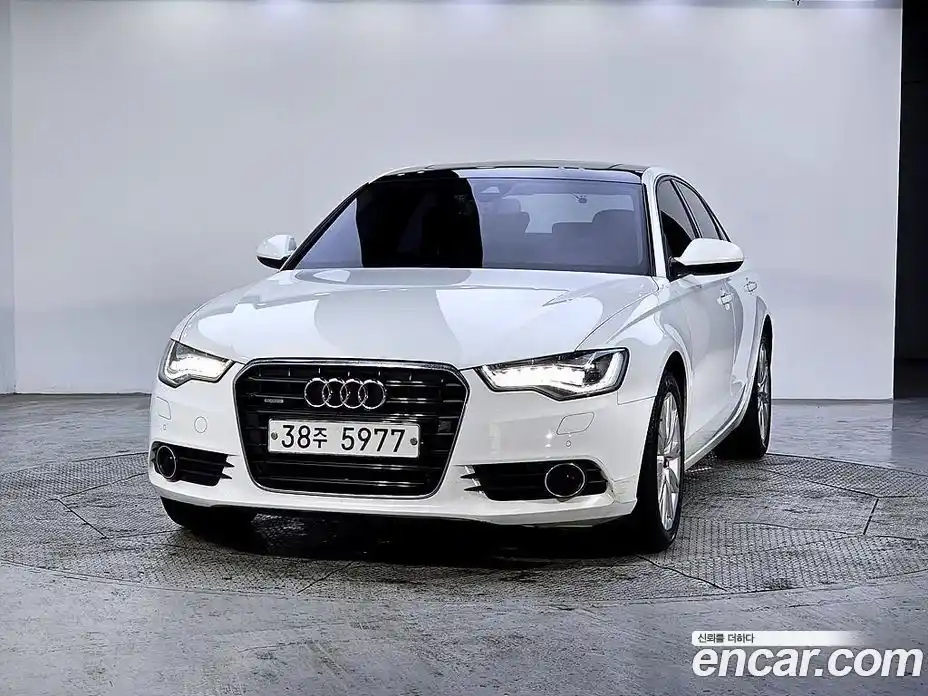 Audi A6 2014 2.0 Автомат в Москве № 212730, фото 2