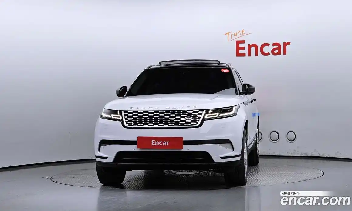 Land Rover Range-Rover Velar 2019 2.0 Автомат в Москве № 213536, фото 14