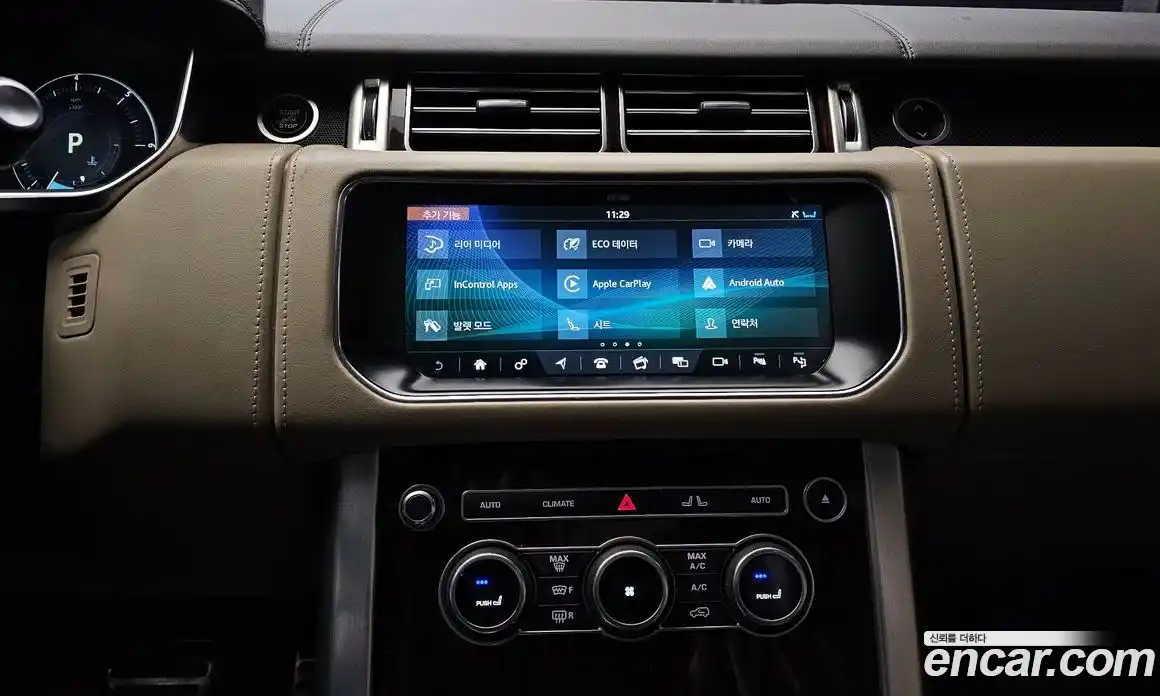 Land Rover Range-Rover 2017 4.4 Автомат в Москве № 213763, фото 15