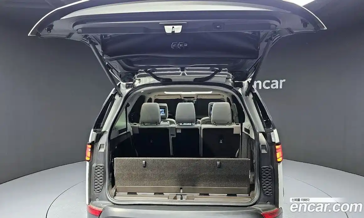 Land Rover Discovery 2017 3.0 Автомат в Москве № 213821, фото 20