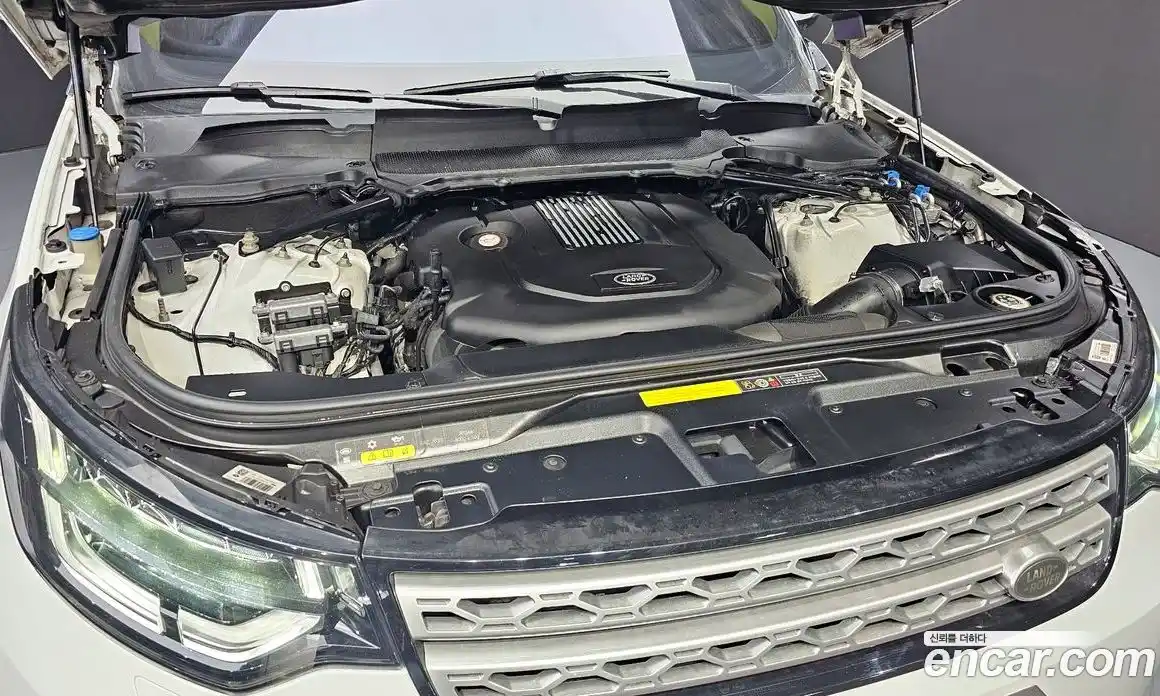 Land Rover Discovery 2017 3.0 Автомат в Москве № 213821, фото 6