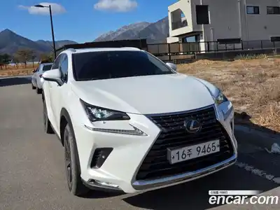 Lexus NX 2019 2.5 Автомат в Москве № 214806, миниатюра 2