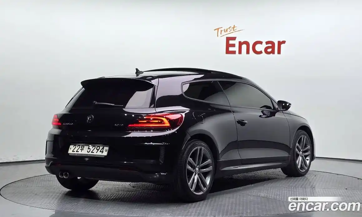 Volkswagen Scirocco 2015 2.0 Автомат в Москве № 215309, фото 15