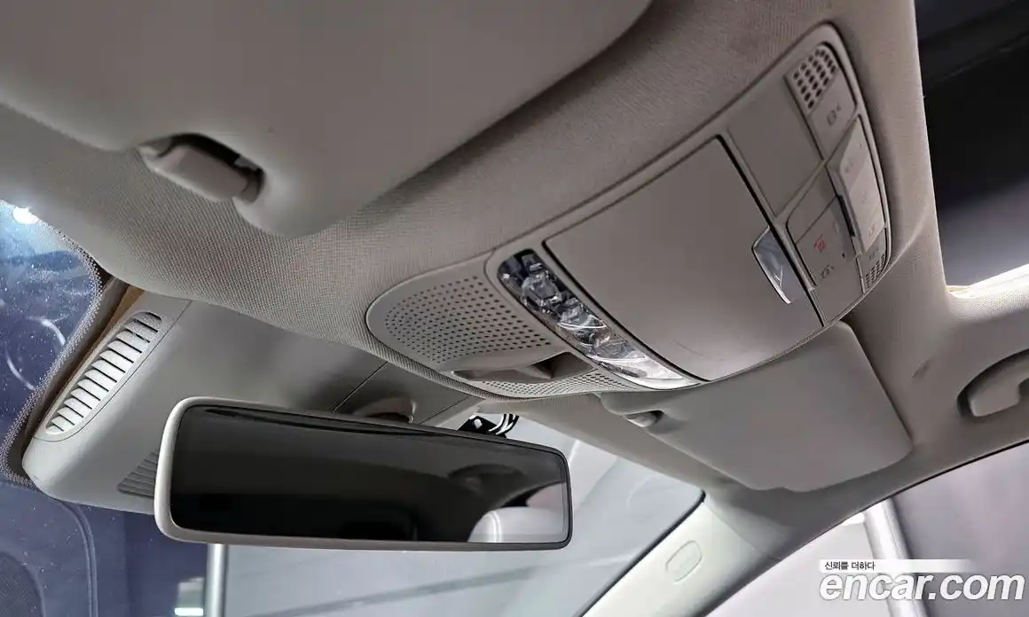 Mercedes-Benz E-Class 2019 1.9 Автомат в Москве № 215914, фото 3