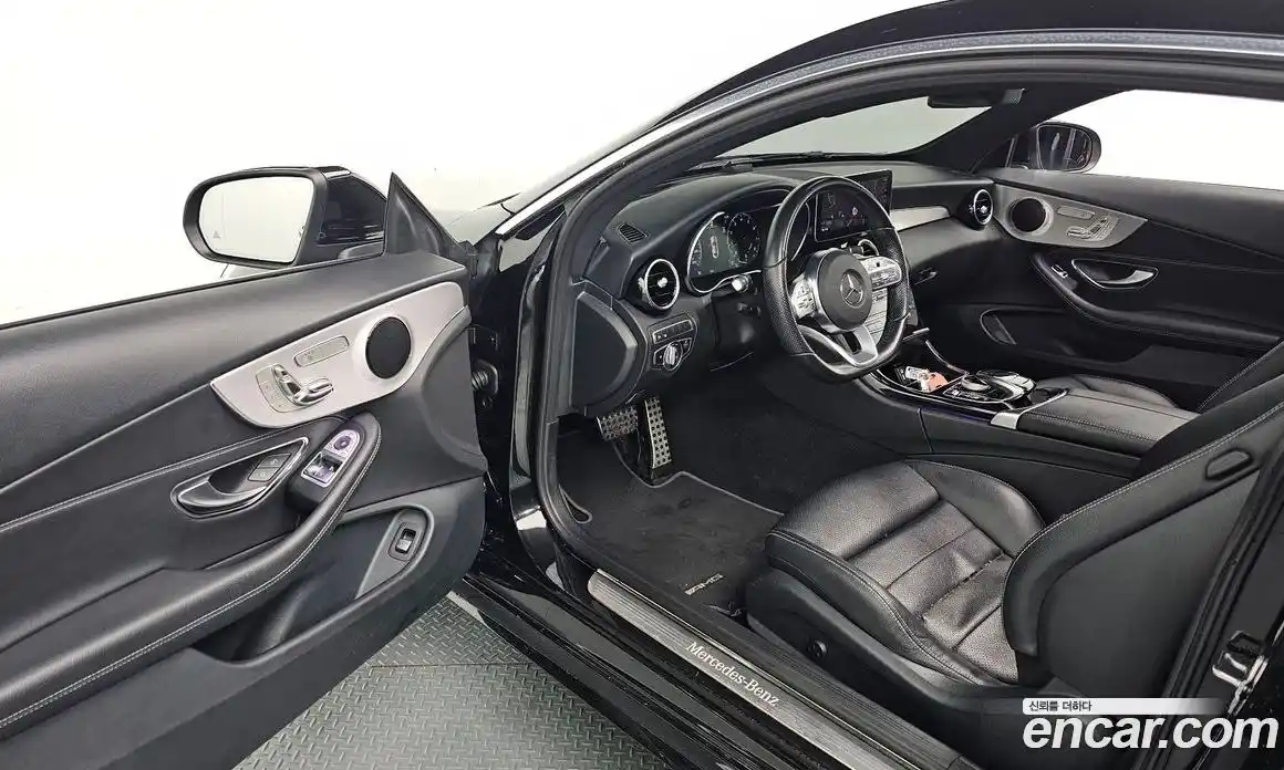 Mercedes-Benz C-Class 2020 2.0 Автомат в Москве № 221831, фото 3