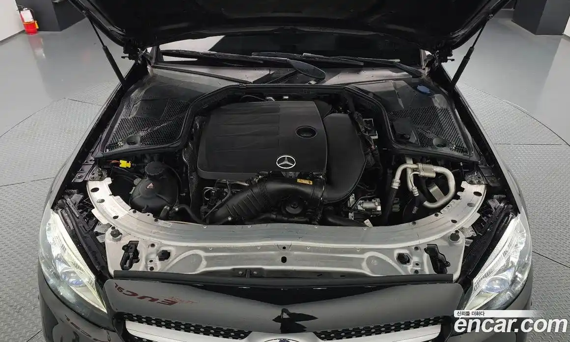 Mercedes-Benz C-Class 2020 2.0 Автомат в Москве № 221831, фото 10