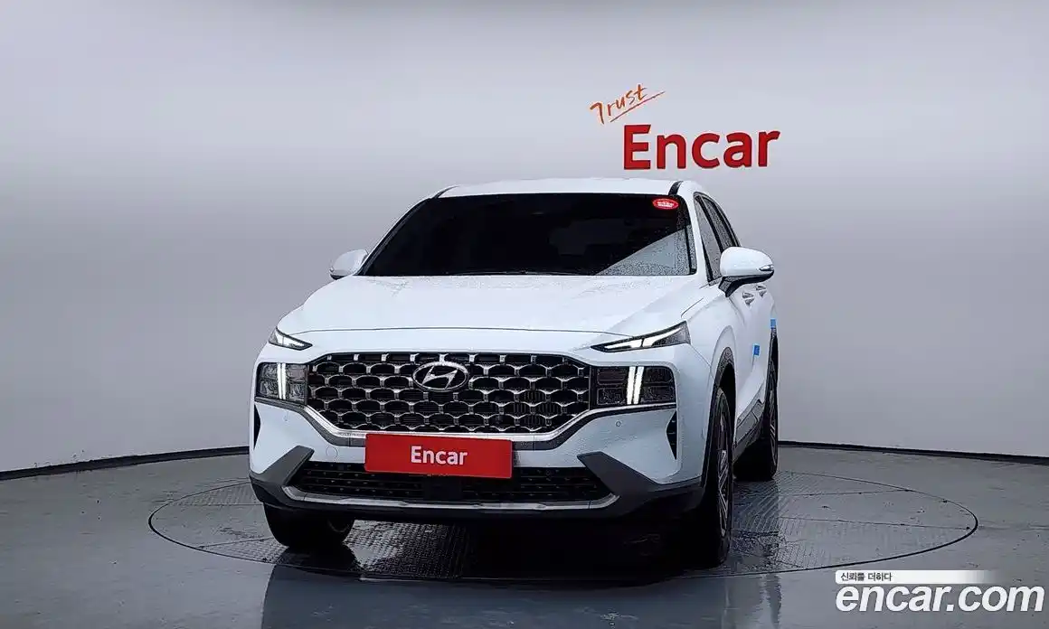 Hyundai Santa Fe 2022 2.5 Автомат в Москве № 222652, фото 1