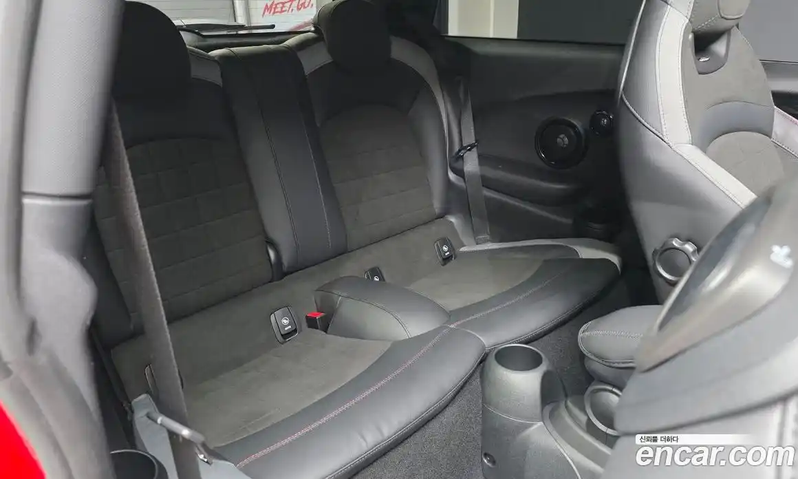 Mini Cooper 2023 2.0 Автомат в Москве № 223206, фото 12