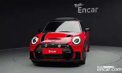 Mini Cooper 2023 2.0 Автомат в Москве № 223206, миниатюра 3