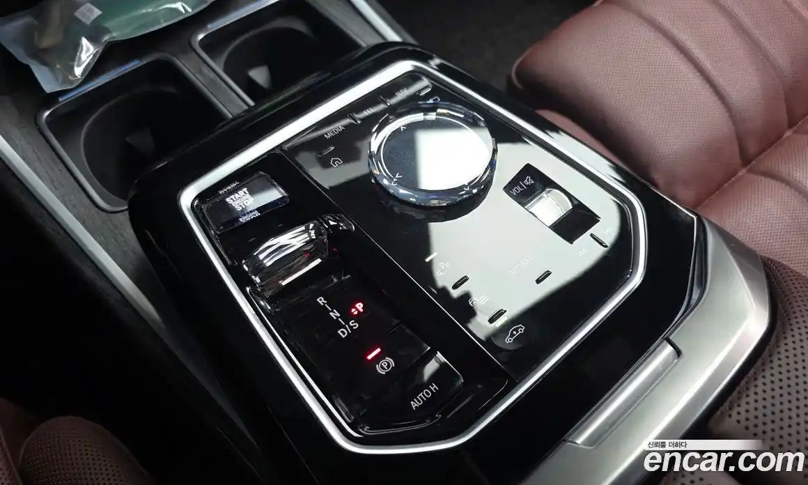 BMW 7-Series 2023 3.0 Автомат в Москве № 228096, фото 4