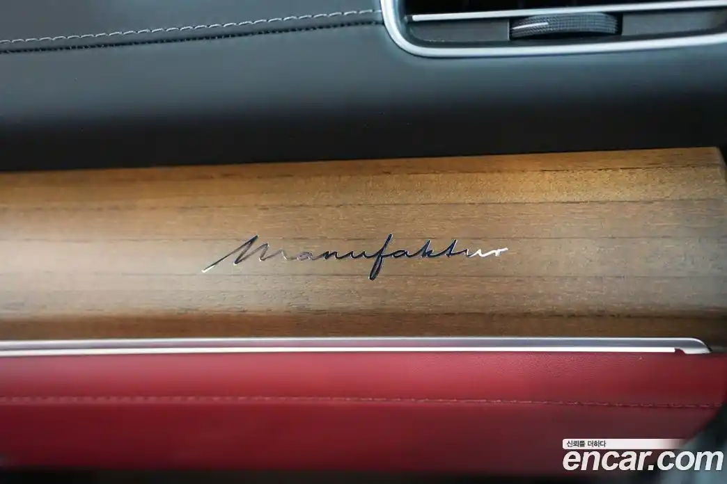 Mercedes-Benz GLE-Class 2025 3.0 Автомат в Москве № 229341, фото 10