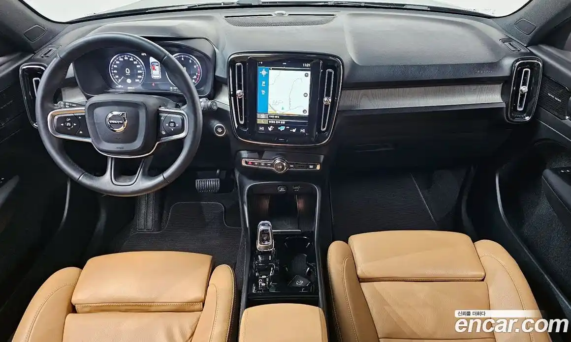 Volvo XC40 2021 2.0 Автомат в Москве № 230431, фото 16