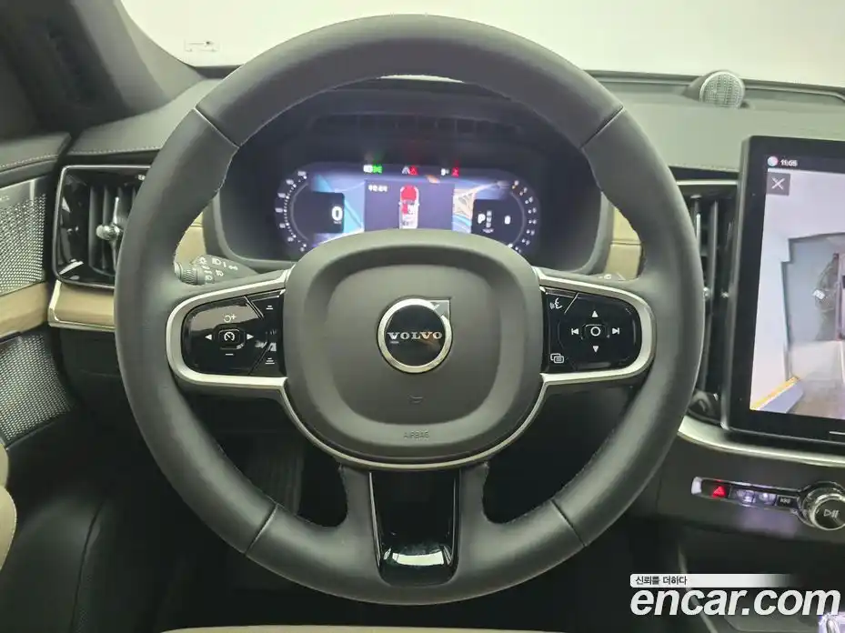 Volvo XC90 2026 2.0 Автомат в Москве № 230763, фото 12