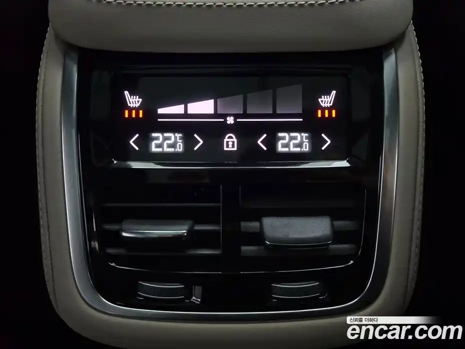 Volvo XC90 2026 2.0 Автомат в Москве № 230763, фото 17