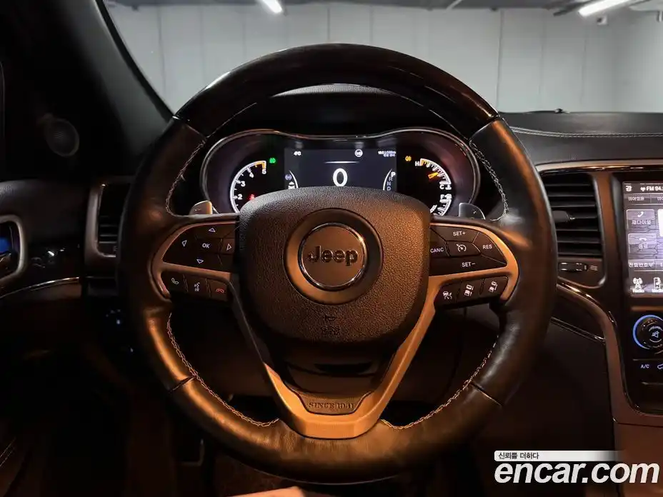 Jeep Cherokee 2014 3.0 Автомат в Москве № 232781, фото 11