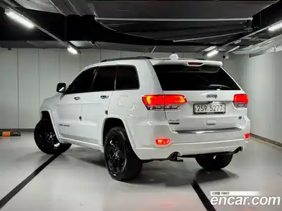 Jeep Cherokee 2014 3.0 Автомат в Москве № 232781, миниатюра 2