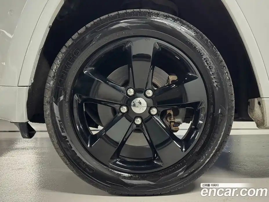 Jeep Cherokee 2014 3.0 Автомат в Москве № 232781, фото 5