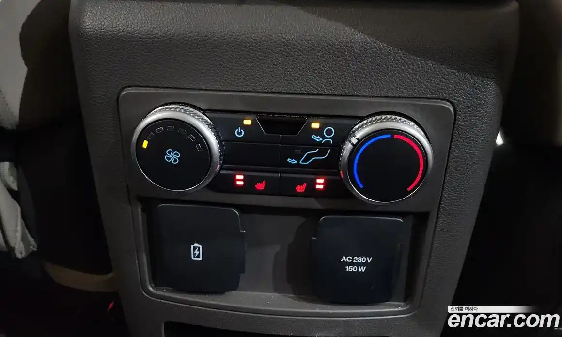 Ford Explorer 2021 3.0 Автомат в Москве № 233216, фото 18