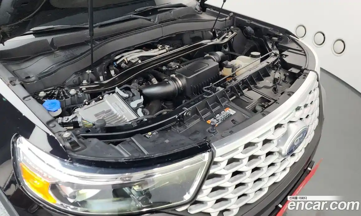 Ford Explorer 2021 3.0 Автомат в Москве № 233216, фото 6