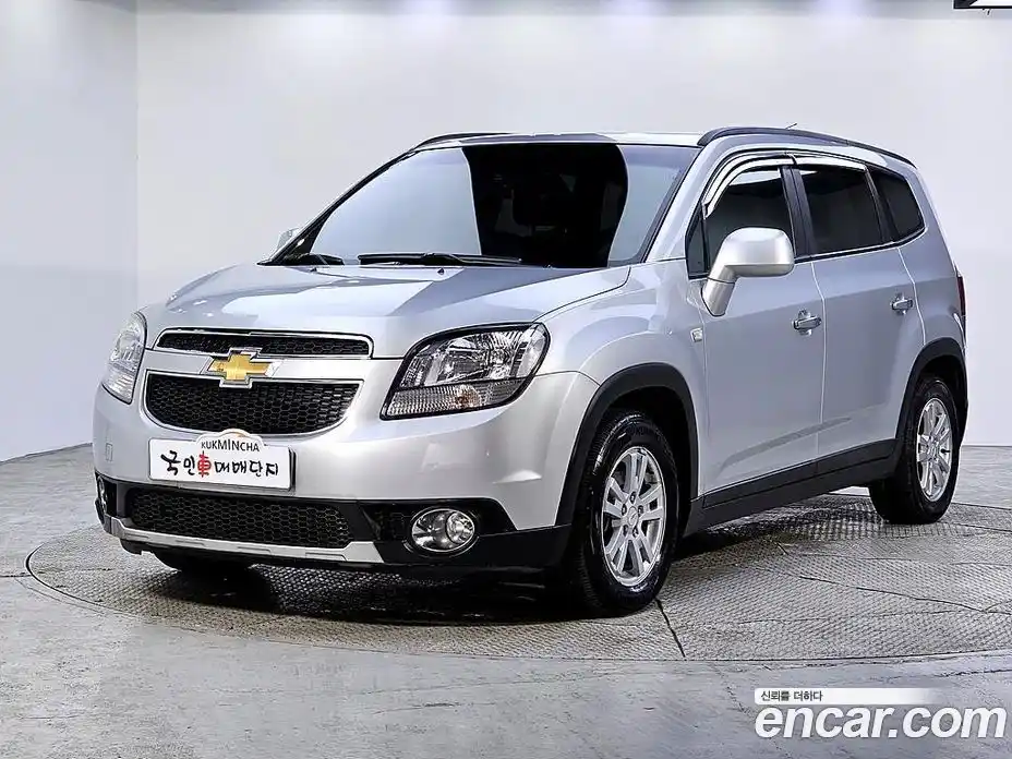 Chevrolet Orlando 2012 2.0 Автомат в Москве № 241296, фото 1