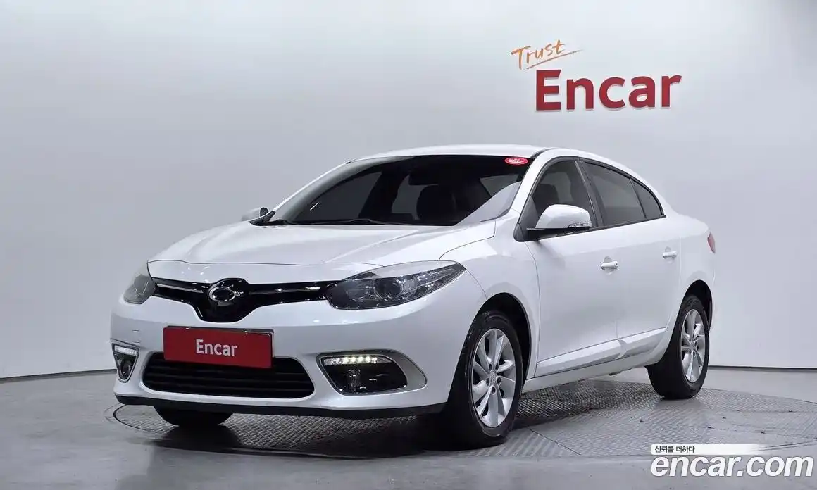 Renault SM3 2015 1.6 Автомат в Москве № 242621, фото 2