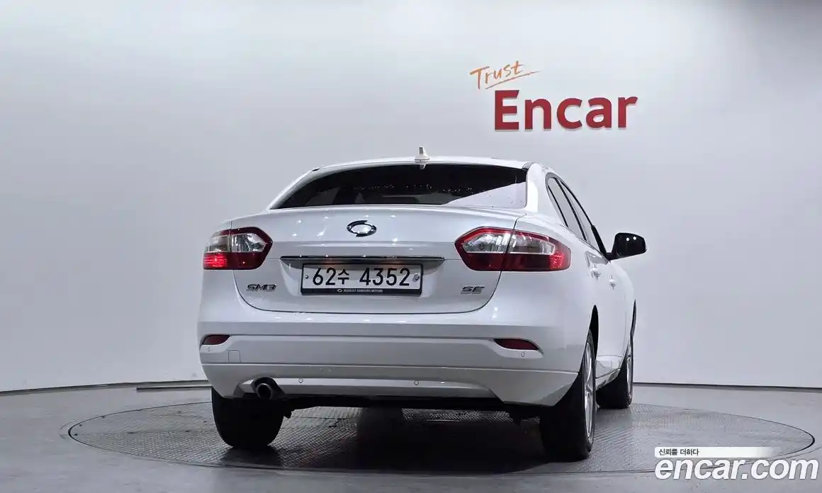 Renault SM3 2015 1.6 Автомат в Москве № 242621, фото 3