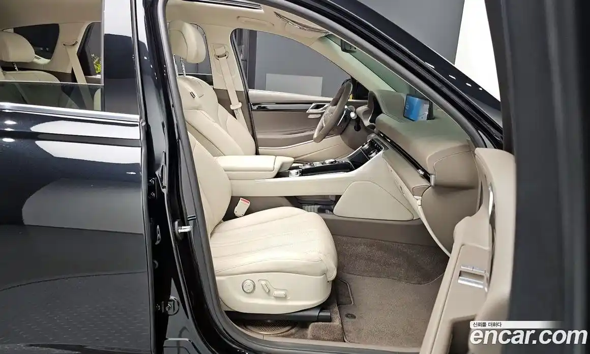 Genesis GV80 2023 2.5 Автомат в Москве № 24668, фото 9