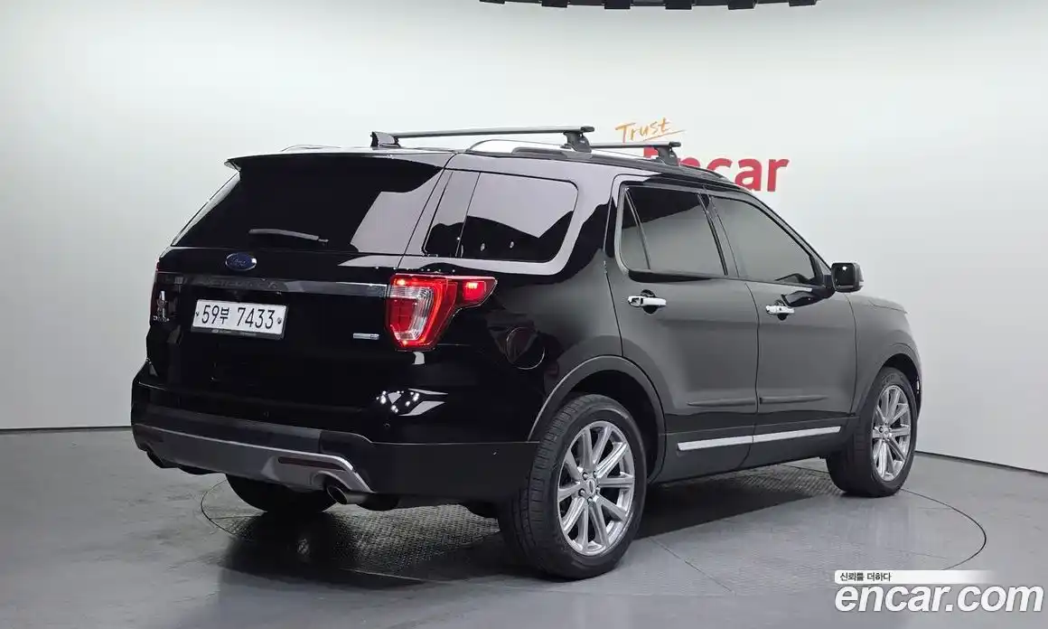 Ford Explorer 2017 2.3 Автомат в Москве № 255615, фото 9