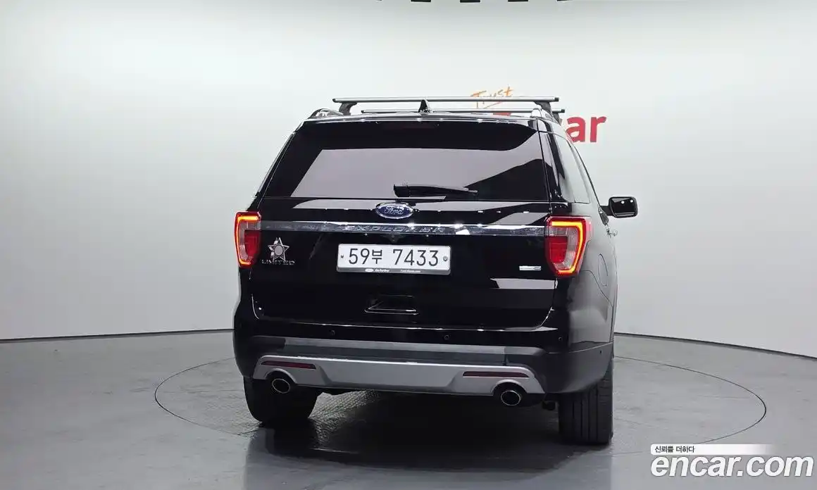 Ford Explorer 2017 2.3 Автомат в Москве № 255615, фото 10