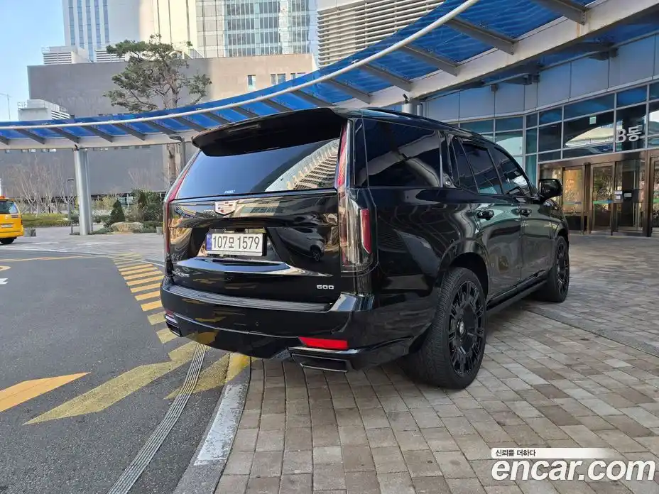 Cadillac Escalade 2024 6.2 Автомат в Москве № 256353, фото 9