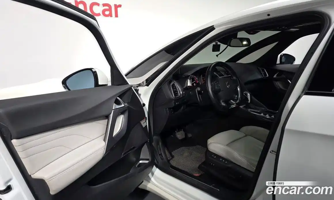 Citroen DS5 2013 2.0 Автомат в Москве № 256808, фото 12