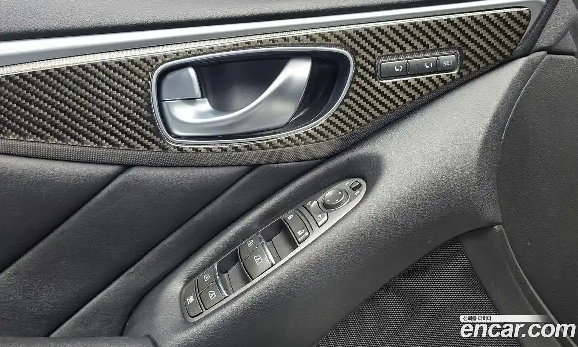 Infiniti Q50 2014 2.1 Автомат в Москве № 267454, фото 20