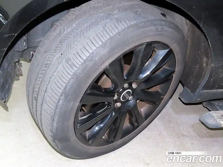 Land Rover Range-Rover 2017 5.0 Автомат в Москве № 269272, фото 20