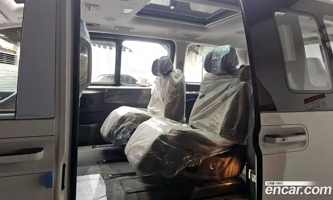 Hyundai Staria 2025 2.2 Автомат в Москве № 274011, фото 11